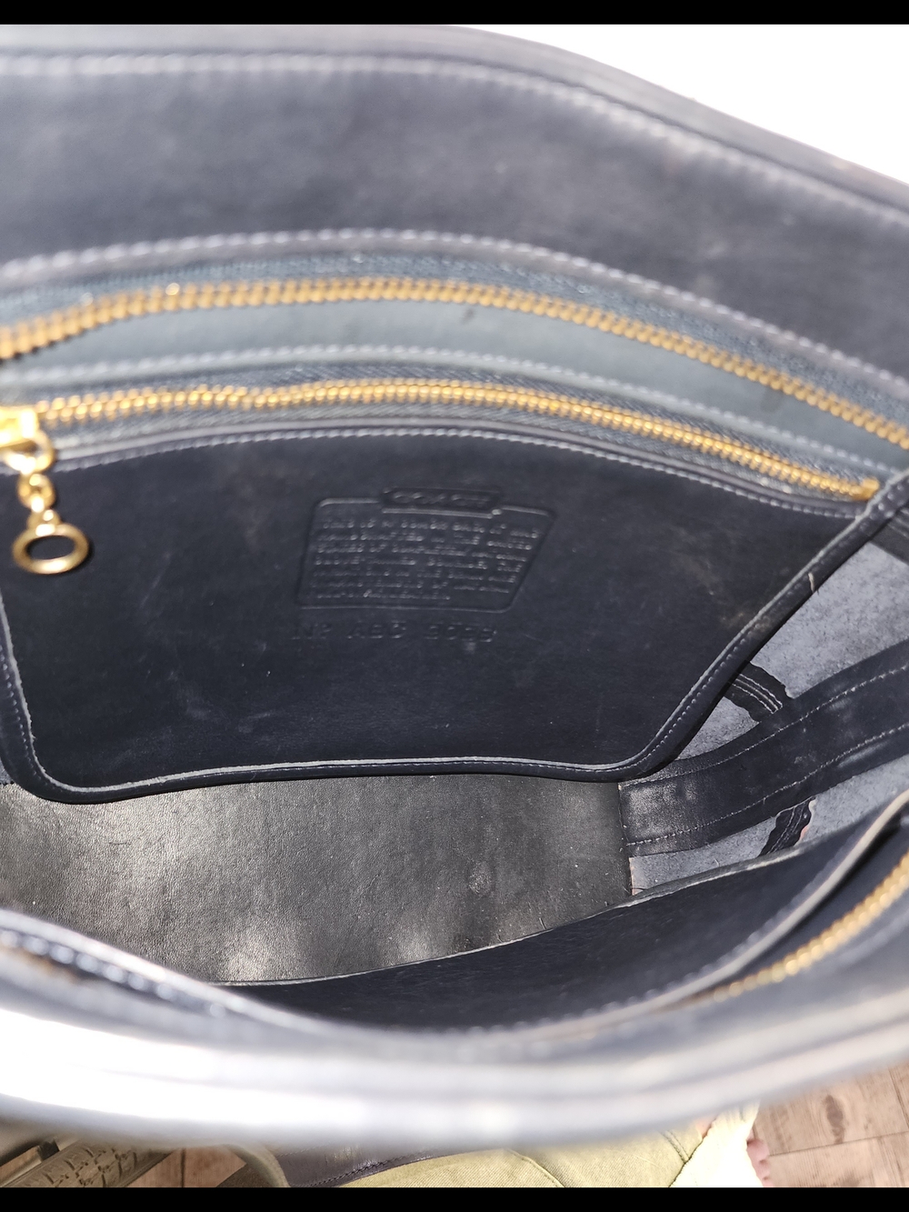 Coach Tribeca Vintage Leather Shopper Tote with Gold Hardware 1998 United States - Picture 10 of 13